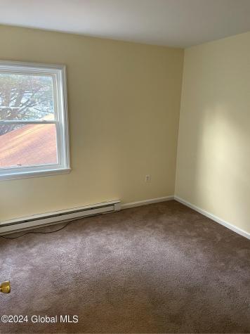 23 Woodridge Circle Halfmoon NY 12065