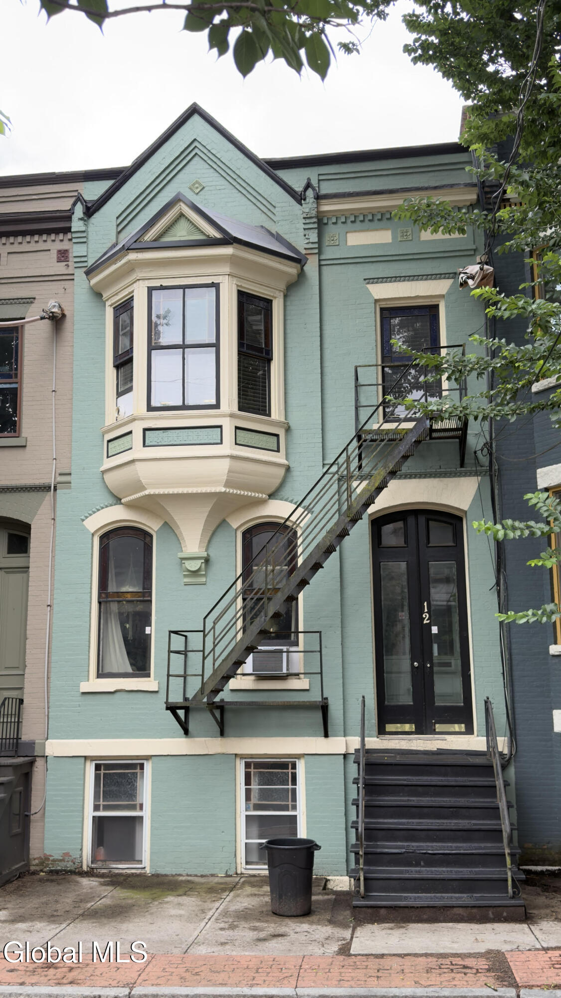 12 Irving Street Albany NY 12202
