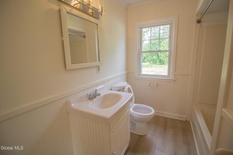 4 Weiser Street Glenmont NY 12077