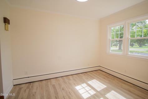 4 Weiser Street Glenmont NY 12077