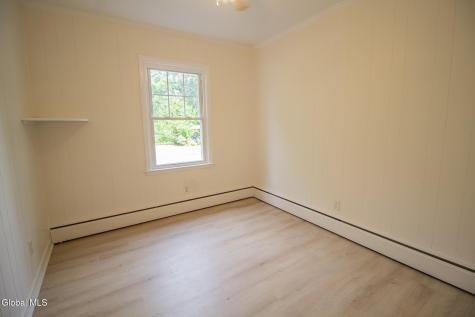 4 Weiser Street Glenmont NY 12077