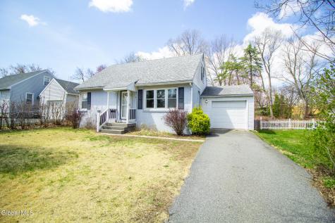 16 Swayze Drive Latham NY 12110