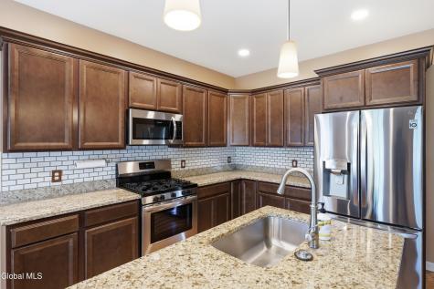 22C Idared Lane Clifton Park NY 12065