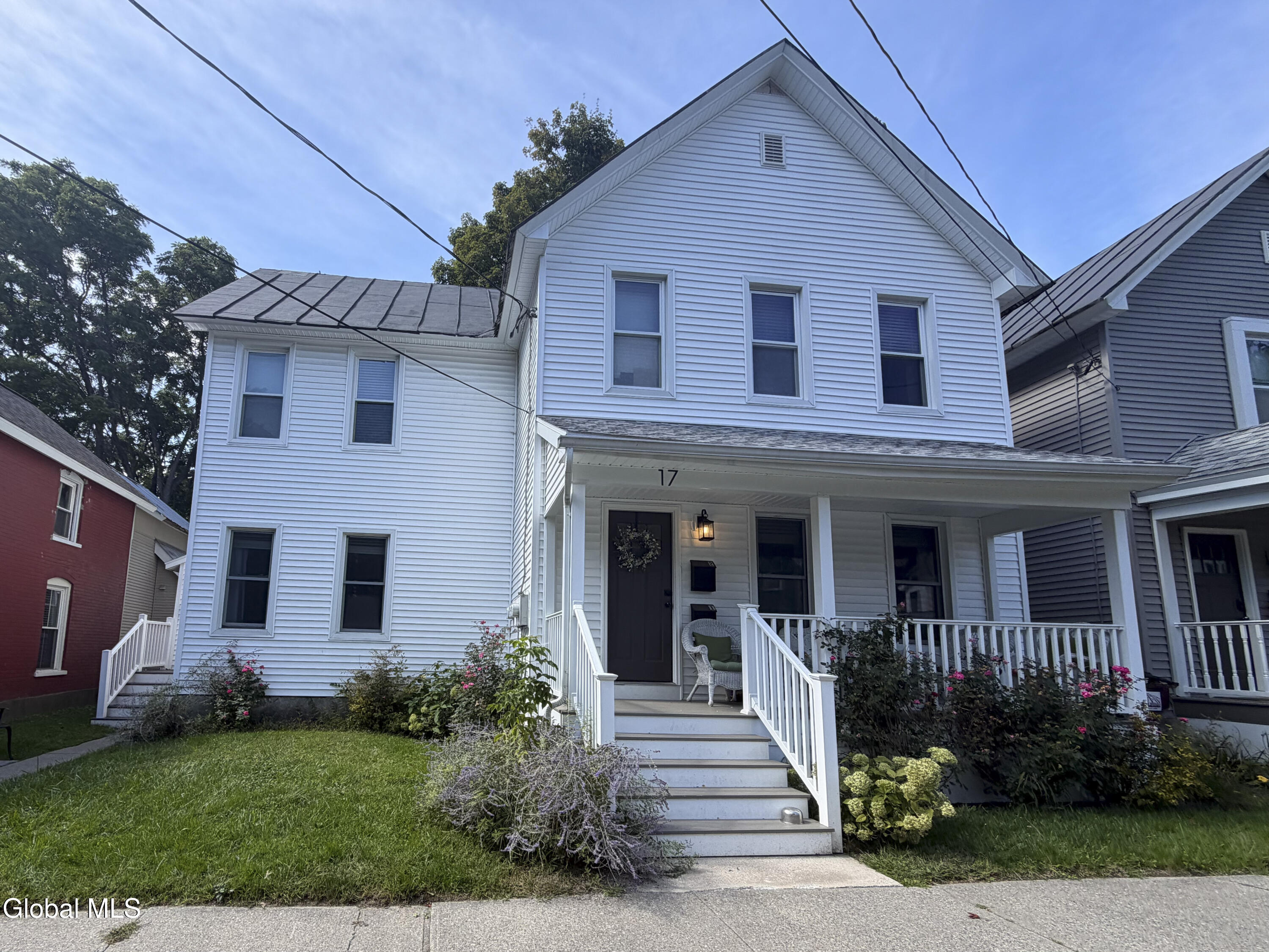 17 Granite Street Saratoga Springs NY 12866
