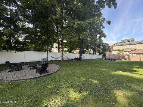 17 Granite Street Saratoga Springs NY 12866