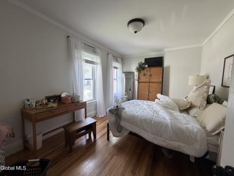 17 Granite Street Saratoga Springs NY 12866