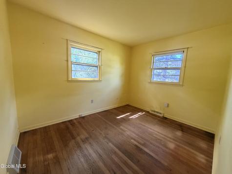 5 Blue Creek Lane Colonie NY 12110