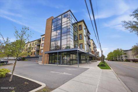116 West Avenue Saratoga Springs NY 12866