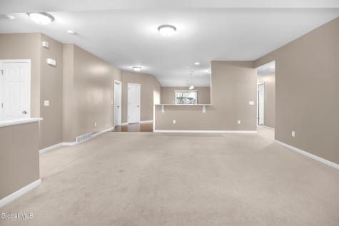 15 Clarice Lane Cohoes NY 12047