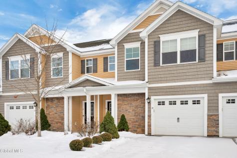 15 Clarice Lane Cohoes NY 12047