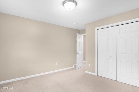 15 Clarice Lane Cohoes NY 12047