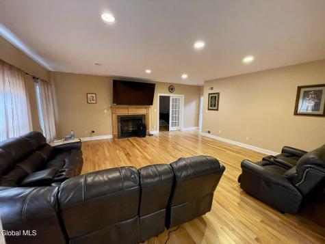620 Sacandaga Road Glenville NY 12302