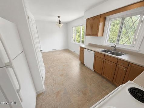 53 N Main Street Voorheesville NY 12186