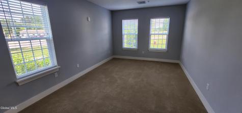 5 Broom Shop Lane Latham NY 12110
