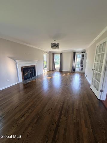 7 Fenway Court Loudonville NY 12211