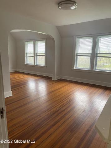 3464 Rosendale Road Niskayuna NY 12309