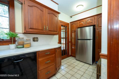 1010 N Country Club Drive Niskayuna NY 12309