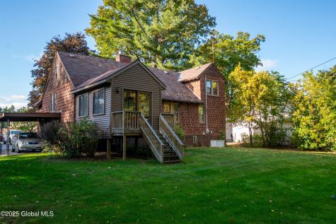 1010 N Country Club Drive Niskayuna NY 12309