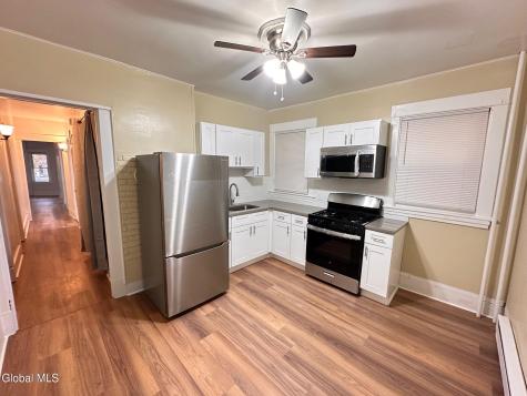 33 Morris Street Albany NY 12208