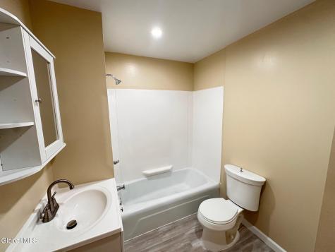 33 Morris Street Albany NY 12208