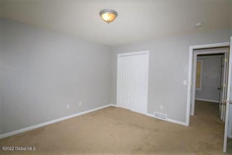 4 Round Table Road Saratoga Springs NY 12866