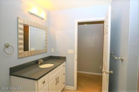 4 Round Table Road Saratoga Springs NY 12866