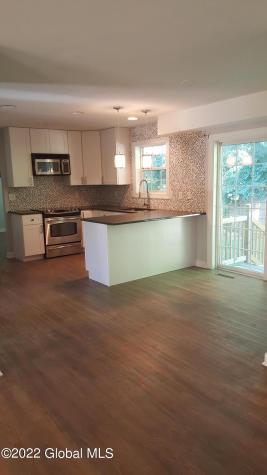 4 Round Table Road Saratoga Springs NY 12866