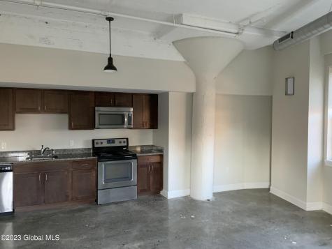 733 Broadway Albany NY 12207