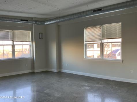 733 Broadway Albany NY 12207