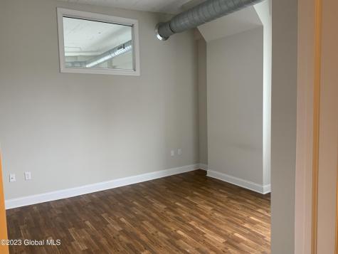 733 Broadway Albany NY 12207