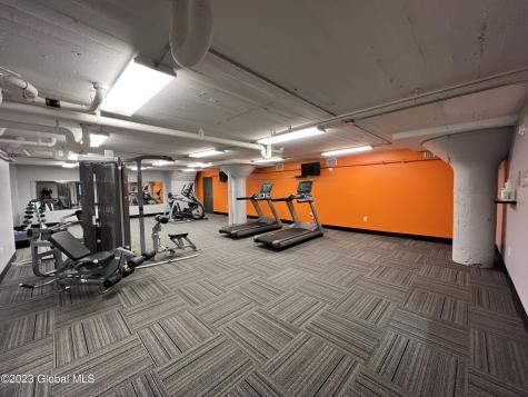 733 Broadway Albany NY 12207