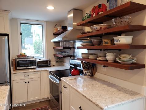 201 Lake Avenue Saratoga Springs NY 12866