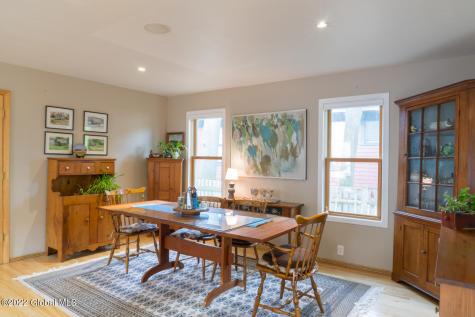 201 Lake Avenue Saratoga Springs NY 12866