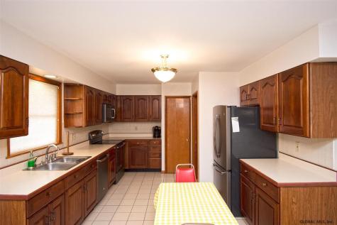 37 Carroll Avenue Albany NY 12203