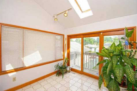 37 Carroll Avenue Albany NY 12203