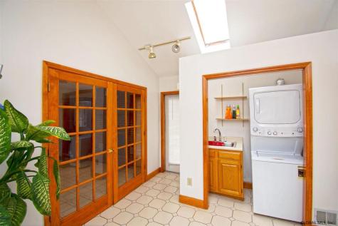 37 Carroll Avenue Albany NY 12203