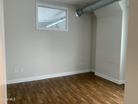 733 Broadway Albany NY 12207