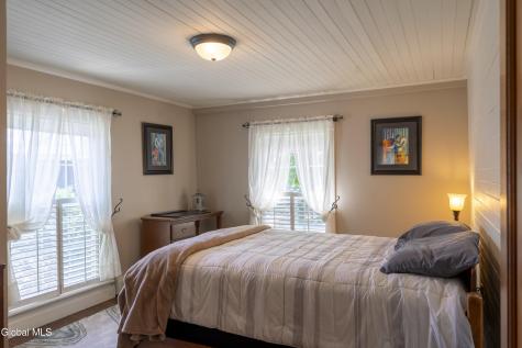 569 N Broadway Saratoga Springs NY 12866