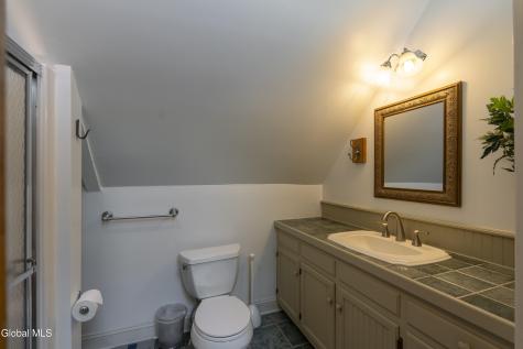 569 N Broadway Saratoga Springs NY 12866