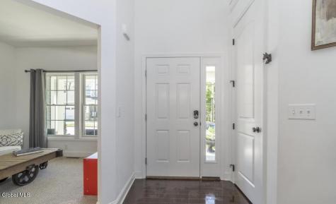 2 Chloes Way Saratoga Springs NY 12866