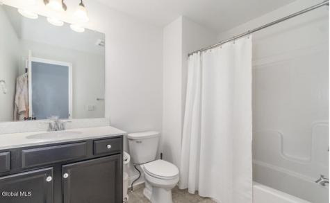 2 Chloes Way Saratoga Springs NY 12866