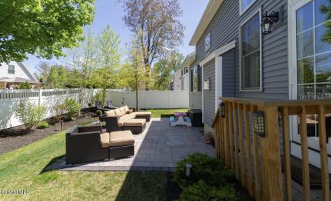 2 Chloes Way Saratoga Springs NY 12866