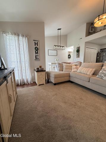 823 Hampton Place Boulevard Troy NY 12180
