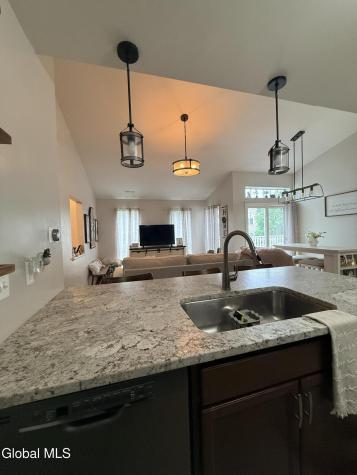 823 Hampton Place Boulevard Troy NY 12180