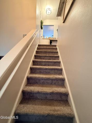 823 Hampton Place Boulevard Troy NY 12180