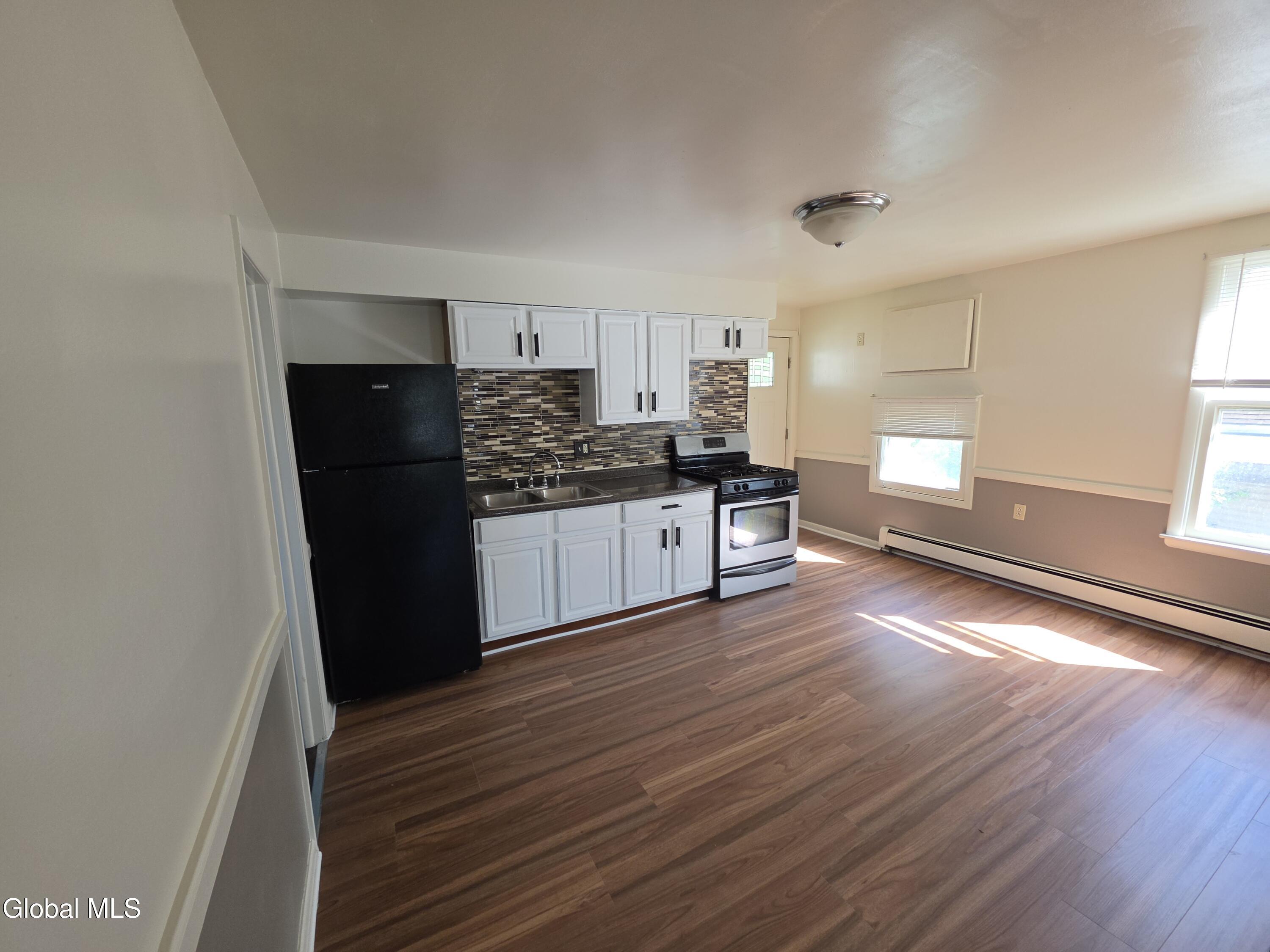 11 Elm Street Troy NY 12180