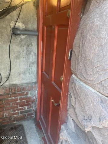 31 Elm Street Albany NY 12202
