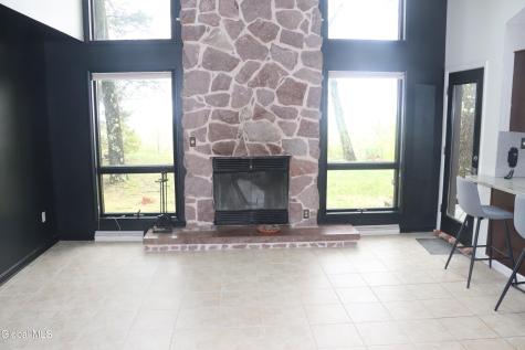 98 Beaver Dam Road Voorheesville NY 12186
