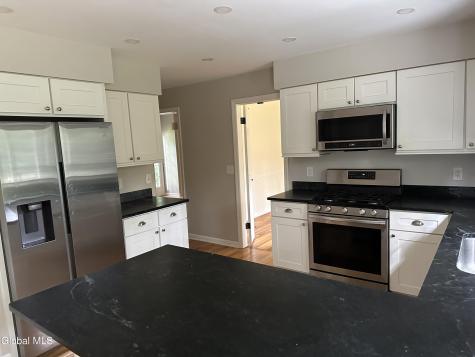 24 Berkshire Drive Clifton Park NY 12065