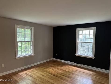 24 Berkshire Drive Clifton Park NY 12065